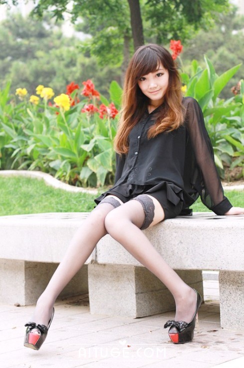 susie的黑丝美腿第一季 [312P38MB]