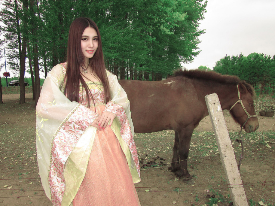 img1_src_4290146.jpg