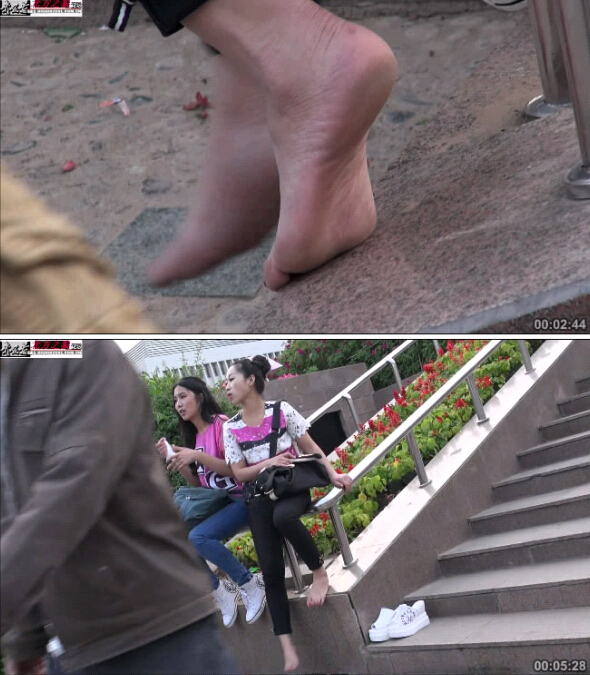 北狼视频（公园篇）—涂着鲜红指甲油的女郎公园内大秀裸足之美[MP4-510MB]