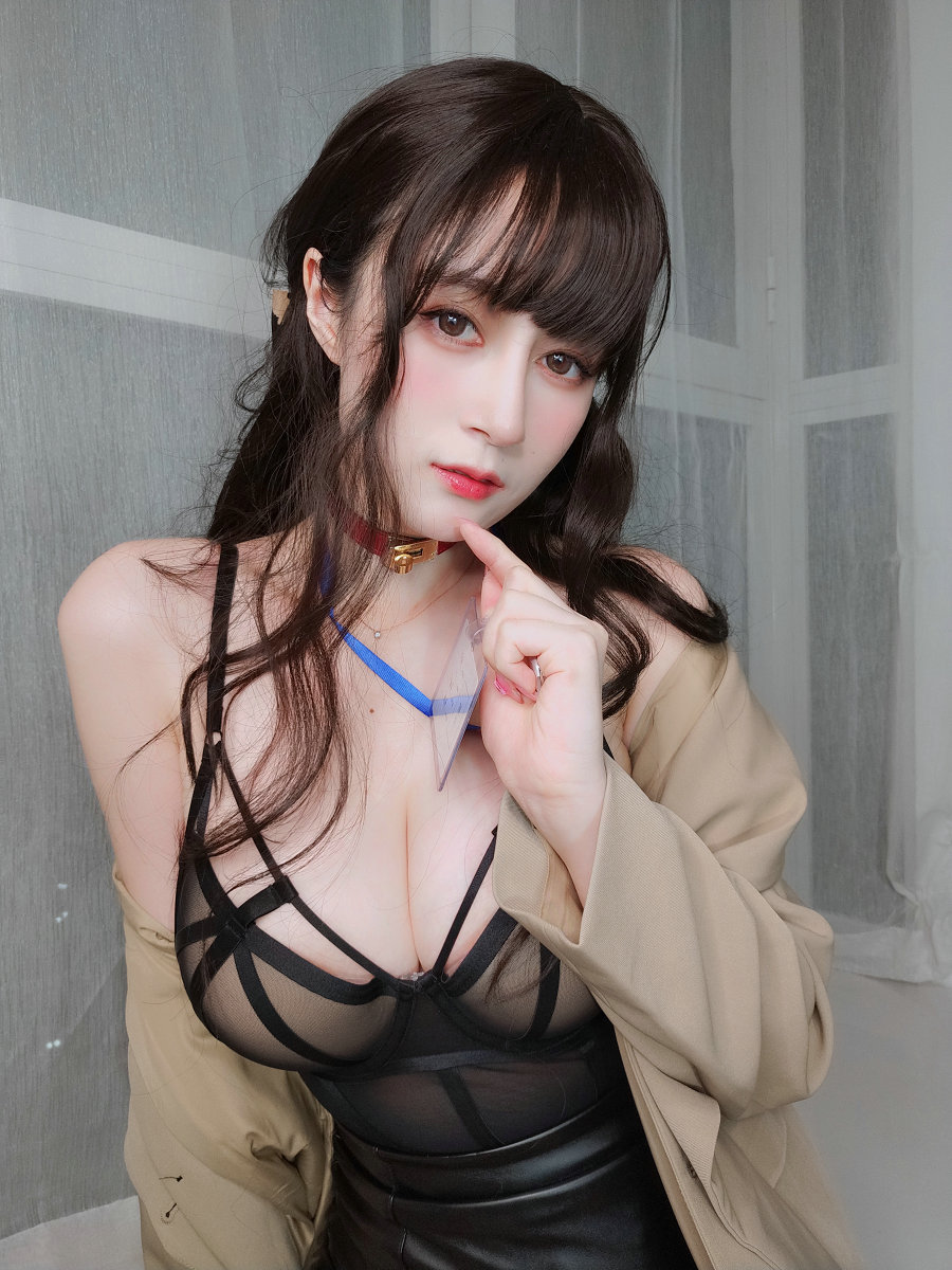 Coser小姐姐白银[fantia] 2022年01月会员合集 [384P10V-1.33GB]