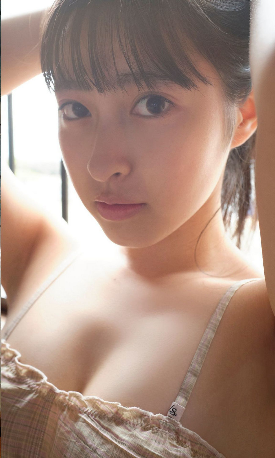 竹内月音写真集「16歳の奇跡」 [64P127MB]