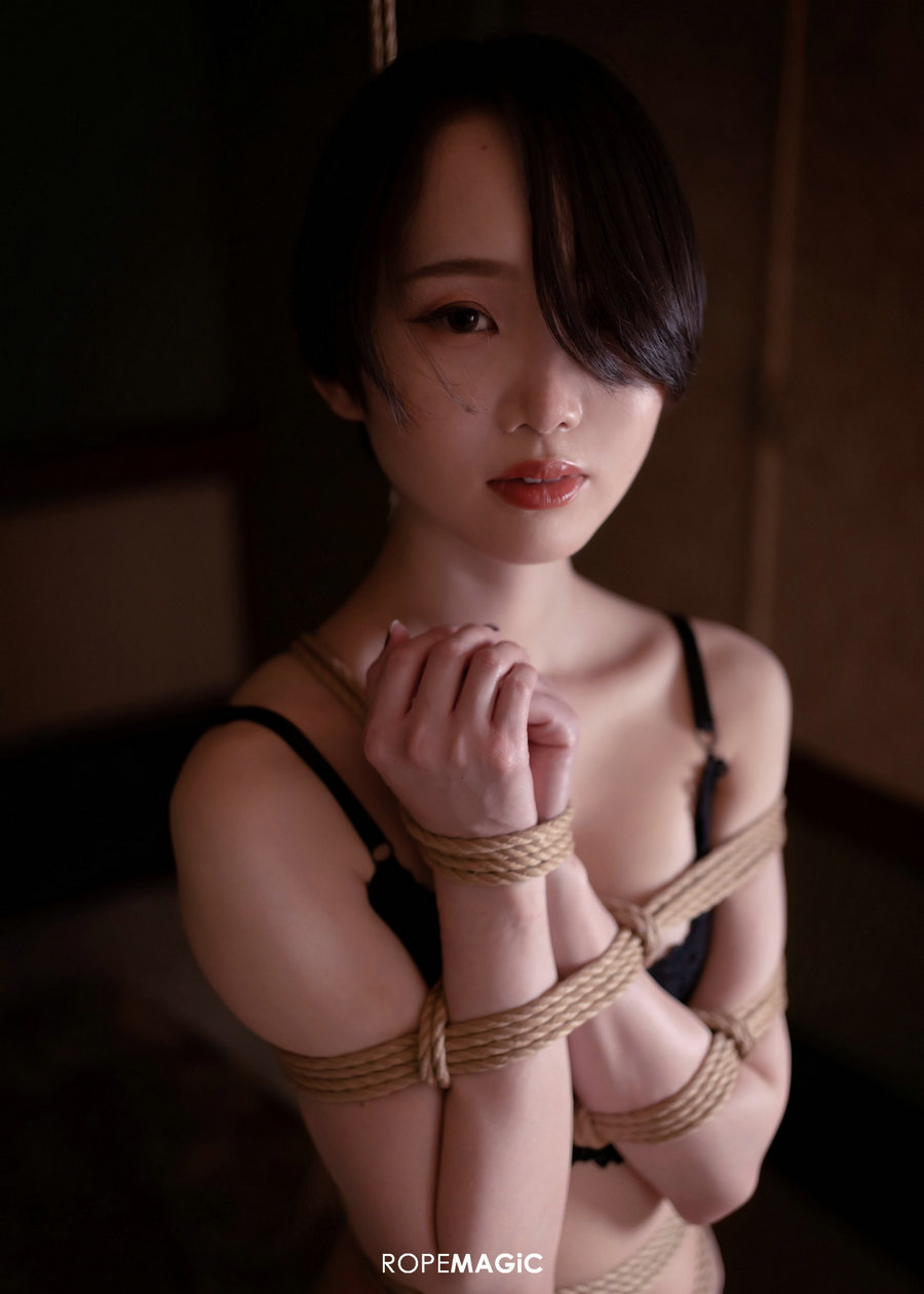 [ROPEMAGiC] Reiji Suzuki - Stories [93P-123MB]