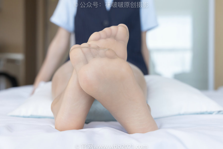 BoBoSocks袜啵啵 No.324 奶油-高跟鞋、皮鞋、黑棉袜、油亮肉丝 [140P1V-5.59GB]