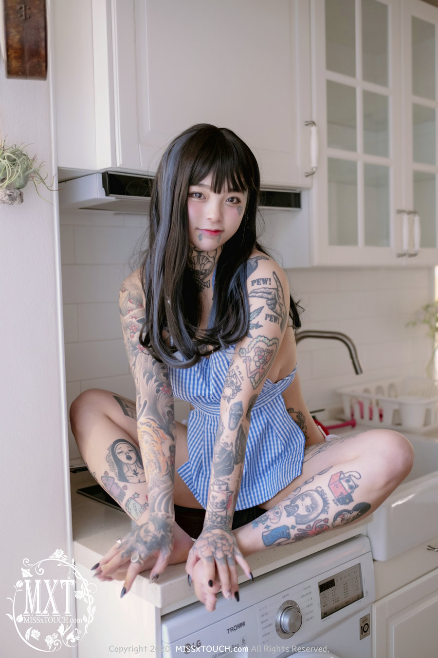 [MISS TOUCH] DOROTHY - Vol.14 [77P-410MB]