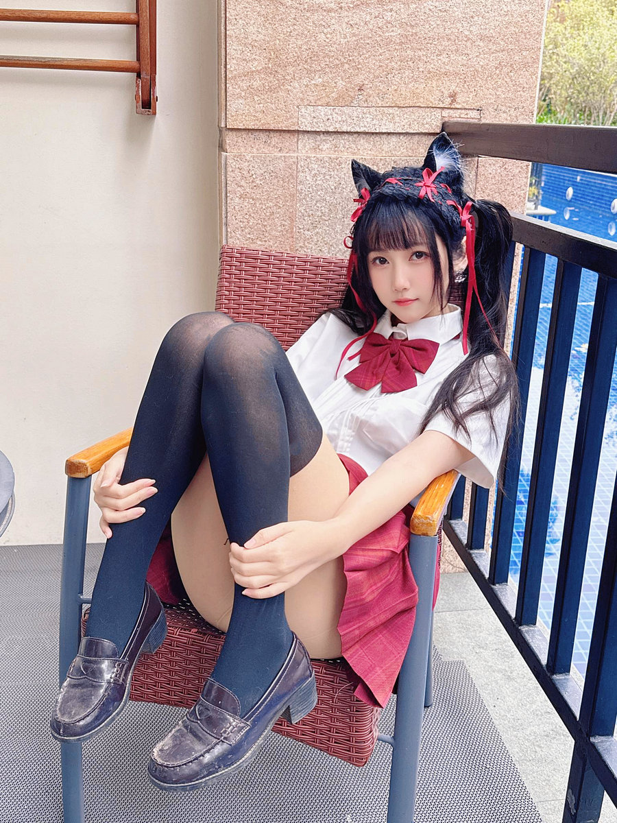 微博人气Coser不呆猫 - 温泉双马尾JK [22P1V-712MB]