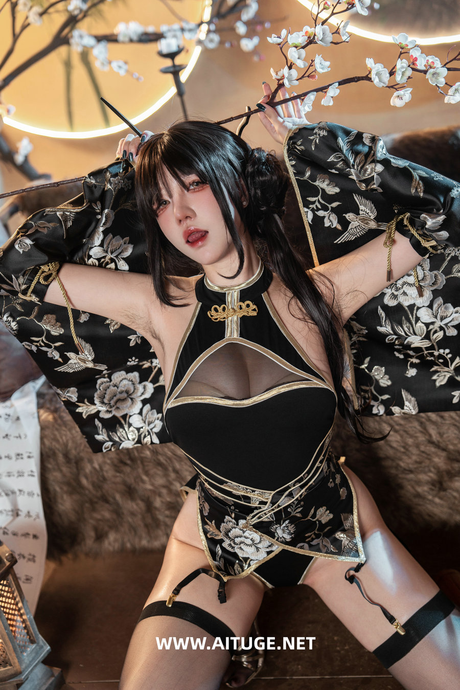 鬼马少女阿薰kaOri - 如烟 [111P11V-1.40GB]