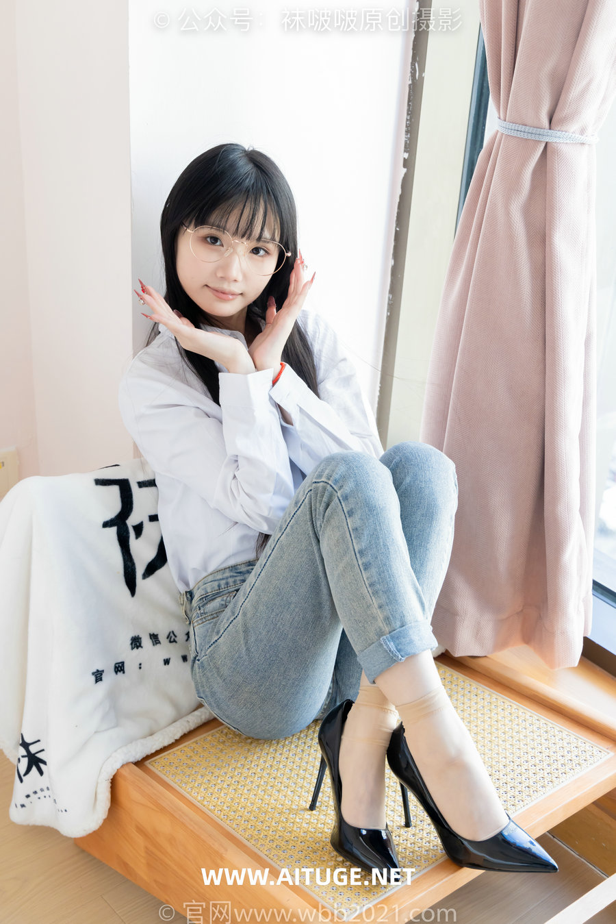 BoBoSocks袜啵啵 No.559 甜甜圈-高跟鞋、短肉丝、垫脚半蹲半脱袜子剧情 [146P1V-6.22GB] ...