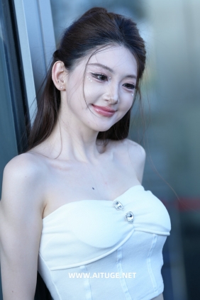 精选街拍视频 No.9111 甜美可爱粥粥酱 [151P-2.60GB]